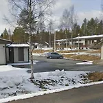 Tilava Rivitalo Kuusamossa - Self Service Type Of Spacious Row House Near To Center *