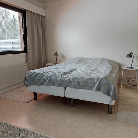 Huoneisto Tilava Rivitalo Kuusamossa - Self Service Type Of Spacious Row House Near To Center