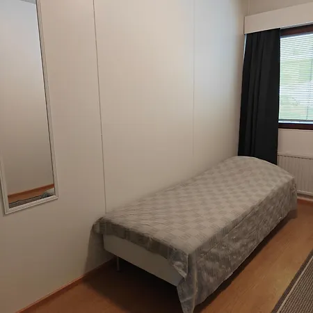 Tilava Rivitalo Kuusamossa - Self Service Type Of Spacious Row House Near To Center *